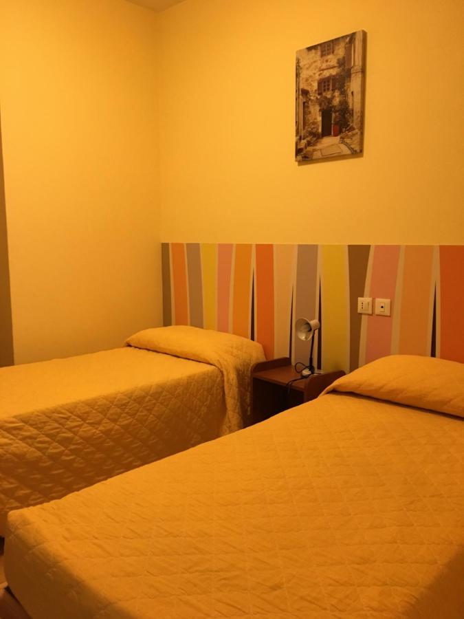 Hotel Vezzano Экстерьер фото