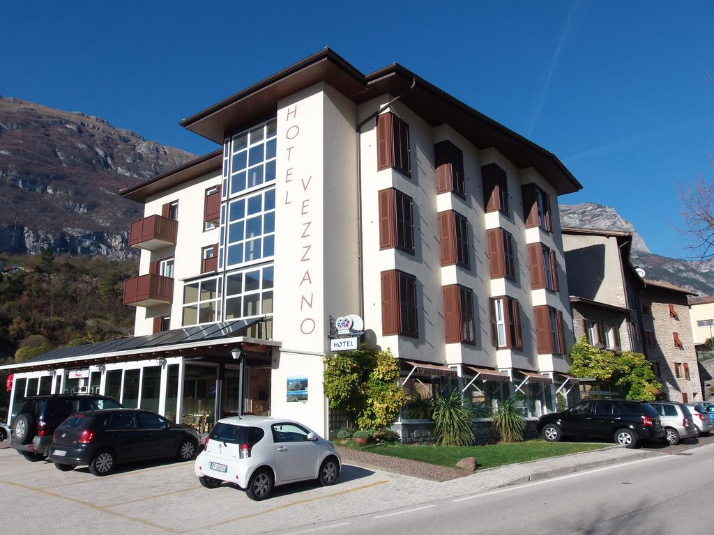Hotel Vezzano Экстерьер фото